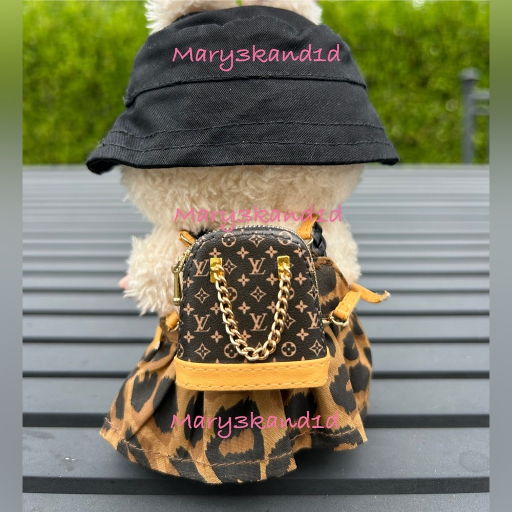 Labubu purse / backpack accessory  Designer Mini Backpack - Picture 4 of 13